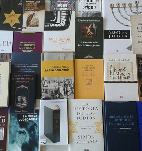 Club de libros judíos +70